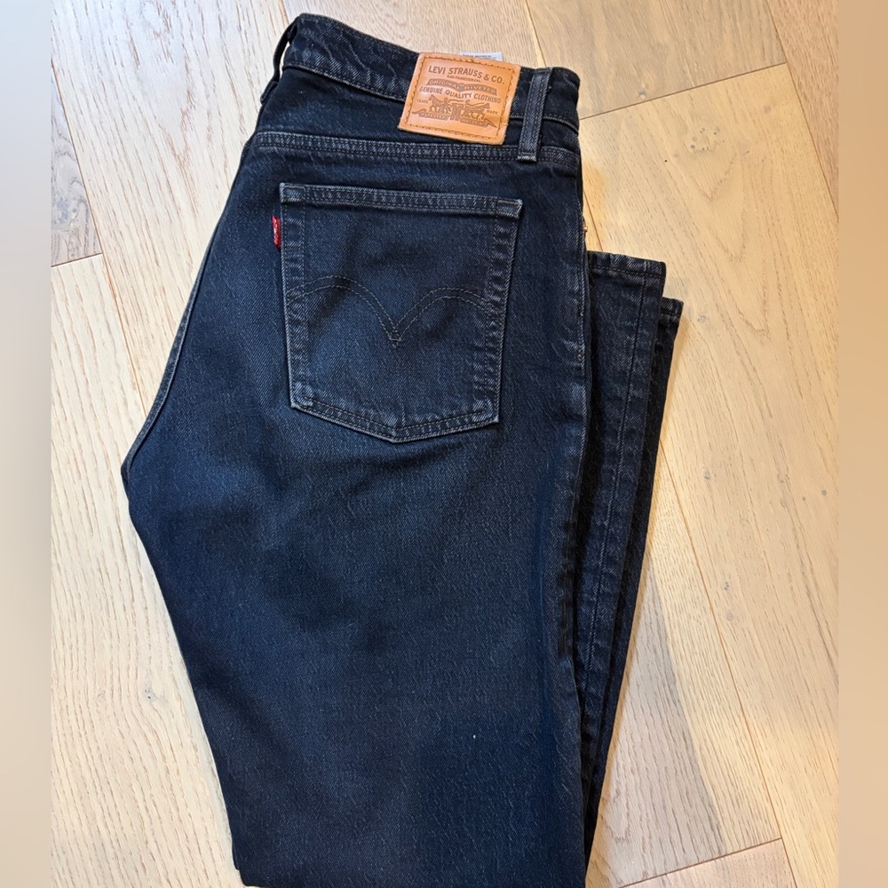 Levi's Wedgie Straight Jeans